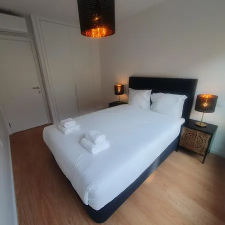 Porto Beach Apartments *